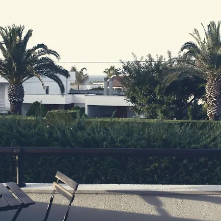 Ananke לינה וארוחת בוקר